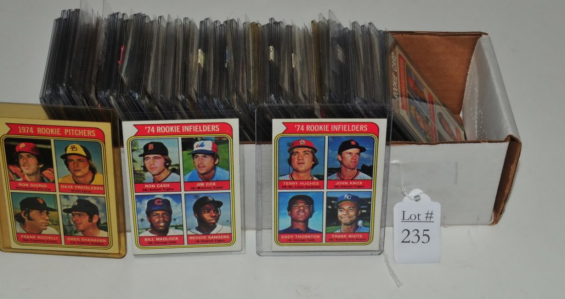 200 1974 Topps Baseball Cards Mint Shape (1 of 1)