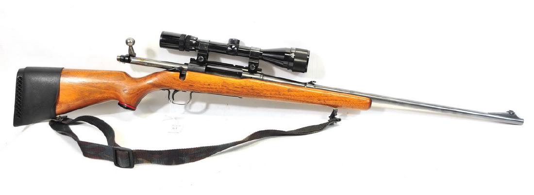 Remington Model 721 Rifle .270 Winchester: Model 721 Chambered in 270 Winchester with Bushnell Sport View 4X12 Scope, rifle is in great shape. Excellent hunting rifle, with sling, recoil pad, weaver rings