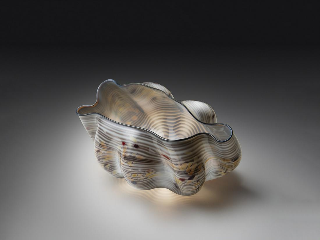 Dale Chihuly Pheasant Macchia 1982 Glass Habatat: Dale Chihuly, (USA), Pheasant Macchia, 1982, 4 x 6.5 x 4 inches. Well before his smaller-scaled edition works, Chihuly created this unique sea-form macchia. A single piece in this scale, from the earl