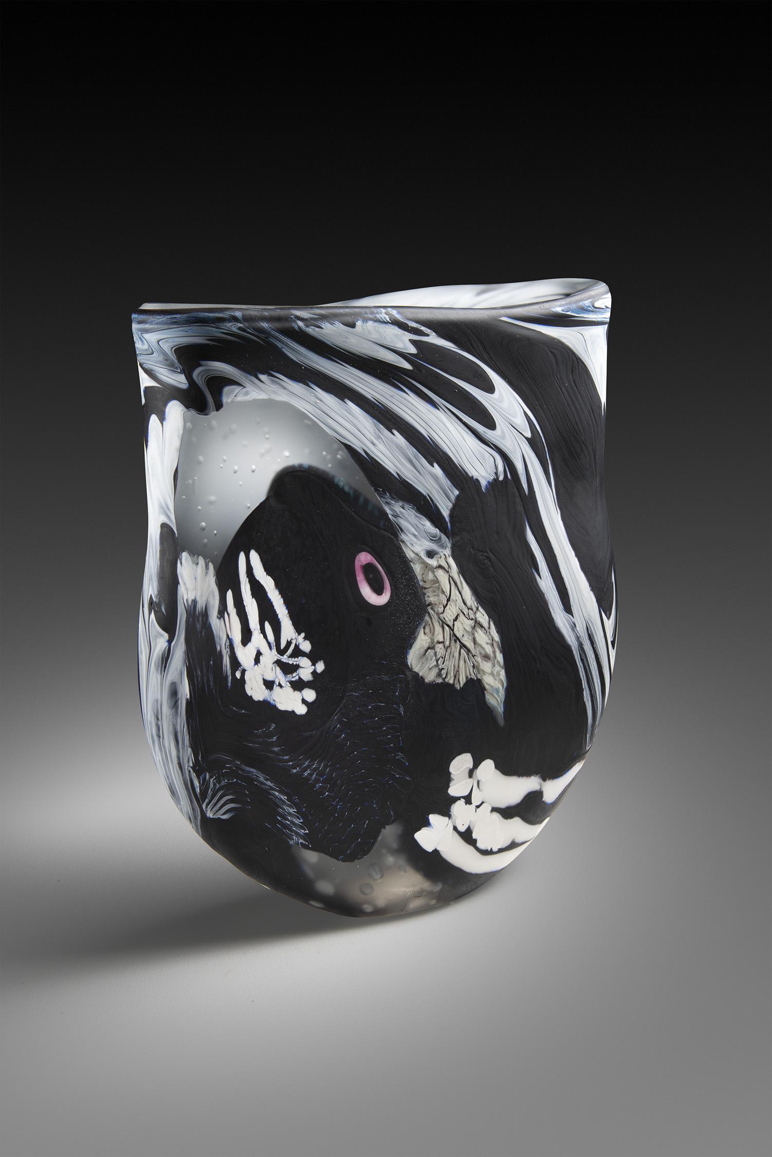 Noel Hart Black Cockatoo Art Glass Habatat: Noel Hart (Australia), Black Cockatoo, circa 1999. 18 x 14 x 8 inches. A blown glass sculpture by this well known Australian artist that was inspired by the pattern of a tropical bird. From a private 