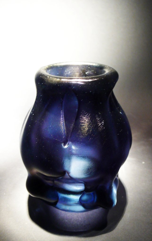 Dominick Labino 'Untitled' navy blue vase: Blown glass metalic navy blue vase 4 ¾ '' x 3 ½ '' x 3 ½ '' 1968