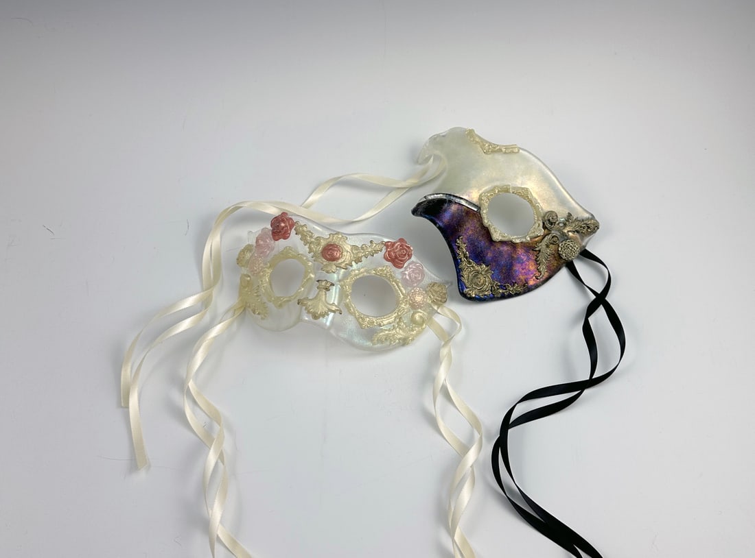 Alexandra Fresch An Opulent Pair Art Glass (1 of 2)