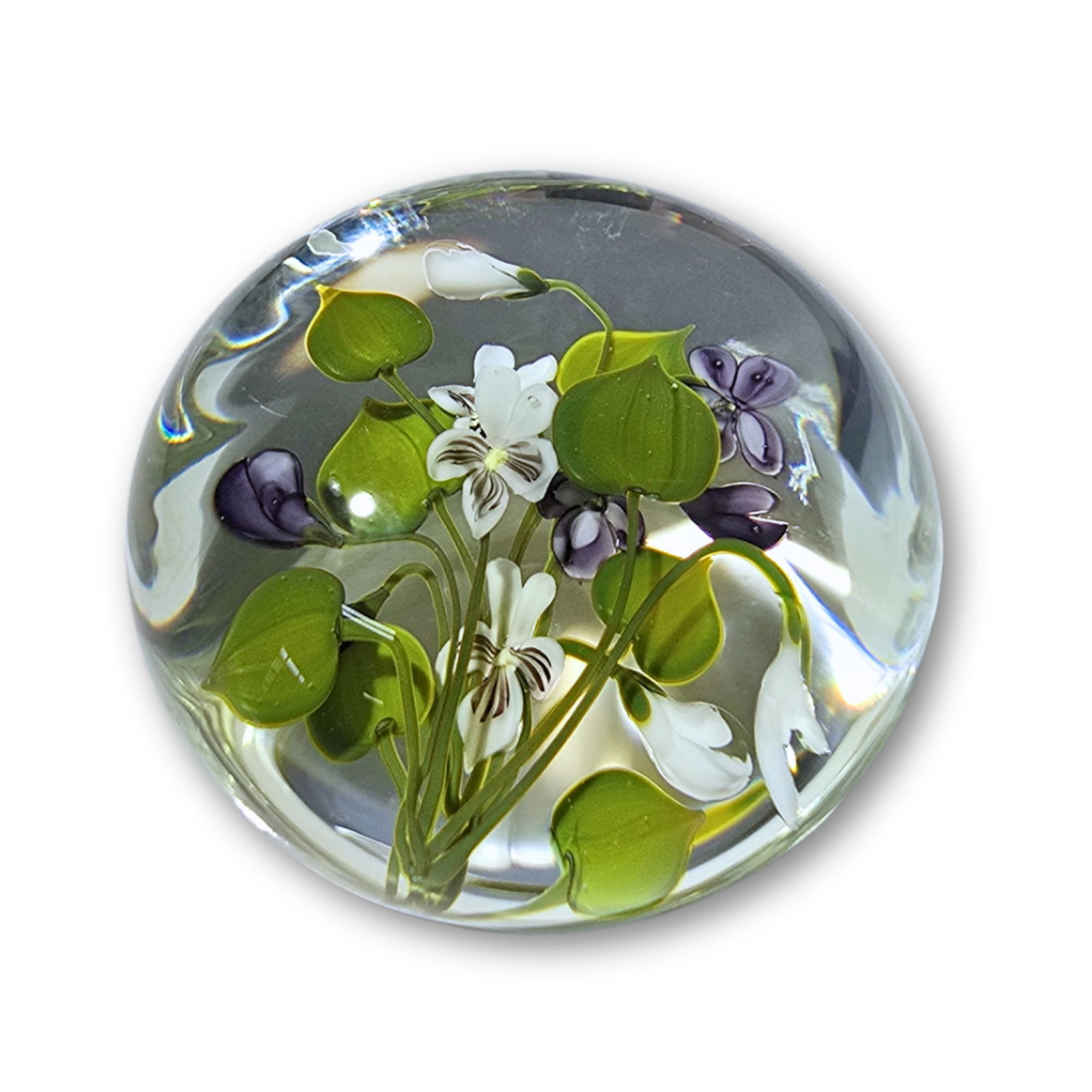 Paul Stankard Violet Bouquet Paperweight 119 Art Glass: https://www.youtube.com/watch?v=Rk2CxHOIVhI Paul Stankard Country of origin: American Title: Paul Stankard Violet Bouquet Paperweight 119 Date: 1978 Dimensions: 2 x 2.75 x 2.75 inches Process and mate