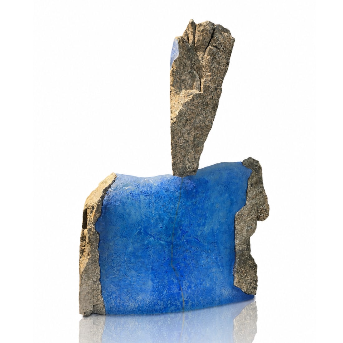 Thomas Scoon Blue Bust Sculpture Art Glass: https://www.youtube.com/watch?v=aAPmFakKXZ8 Thomas Scoon Country of origin: USA Title: Blue Bust Date: 1992 Dimensions: 23 x 17.5 x 4 inches Process and material: Glass Two Part Sculpture. Please note