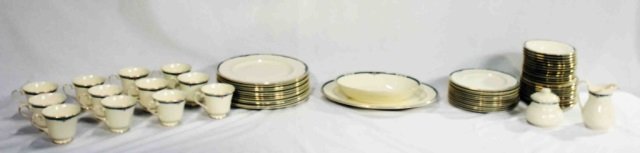 64 Piece Royal Doulton Dinner Set: 5 Piece Place Setting Service for 12 Dinner Plates, Cups and Saucers, Luncheon Plates, Salad Plates
