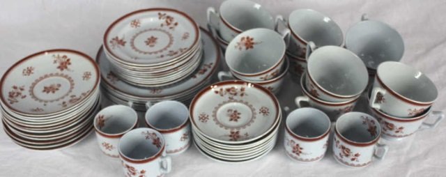 Spode Dessert Set - Coffee, Demitasse, and Plates: Dessert plate diameter is 8 inches.