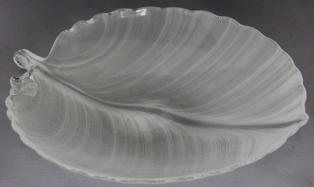 Italian Art Glass Bowl Tyra Lundgren for Venini SIGNED: 11 by 10 inches. Leaf form, ribbon glass. Acid stamped on the underside, VENINI MURANO ITALIA.