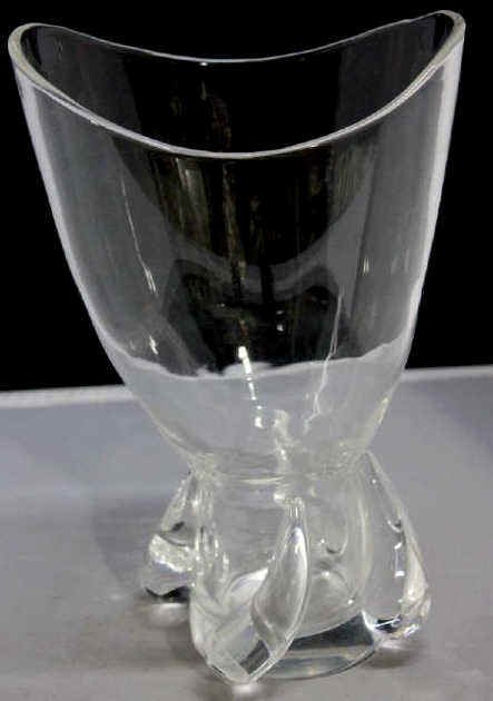 Signed Stuben Glass Vase: Signed Stuben Glass Vase Height 10 Inches Width 7 Inches Signed on Bottom