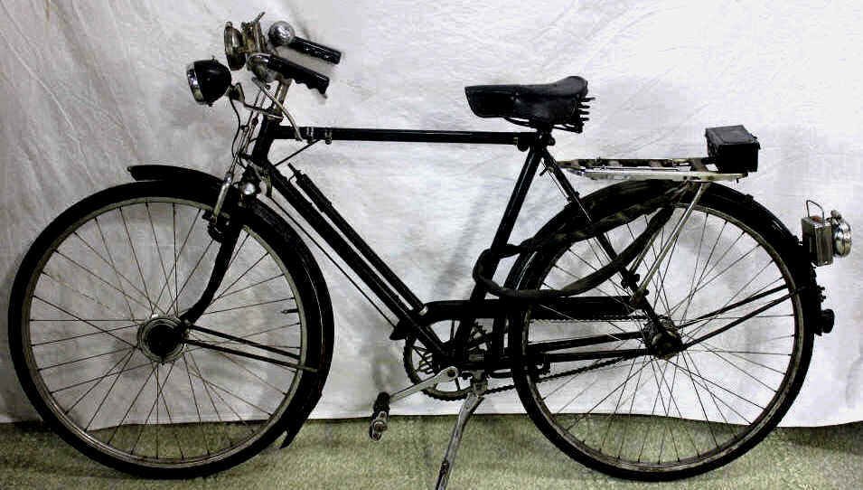 Vintage Rudge Whitworth Touring Bike: Vintage Rudge Whitworth Touring Bike Height 40 Inches Length 69 Inches
