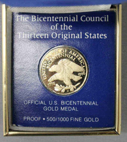Franklin Mint Bicentennial Gold Coin: Proof 500/1000 fine gold. In original box with certificate