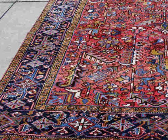 Persian Heriz Serapi Hand Knotted Carpet: Length 11 Feet 7 Inches Width 8 Feet