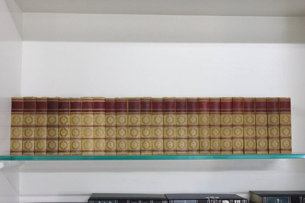 Collection of Harper & Brothers Mark Twain Books: American Artists Edition Harper & Brothers, New York. Assortment of twenty four collected speeches, Mark Twain's notebook, Huckleberry Finn, and other works by the author. With beautifully illustrated