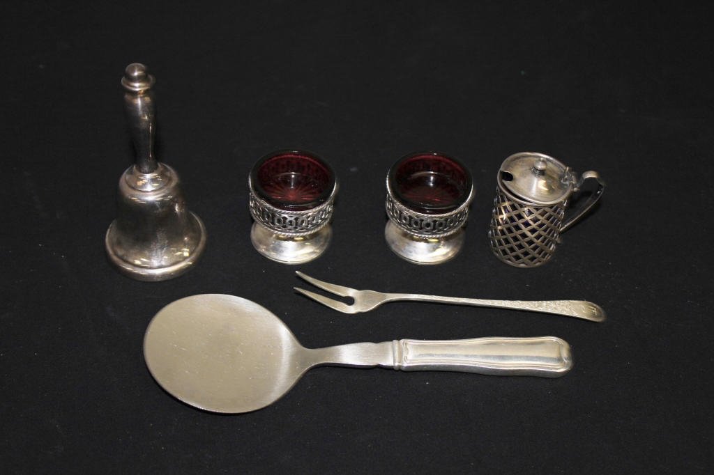 Assorted Sterling Silver Items: Bell, salt cellars, Serving utensils Not weighed