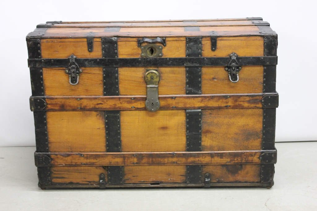Antique Wooden Trunk: Arched top. Height: 25 inches. Width: 36 inches. Depth: 22 inches.