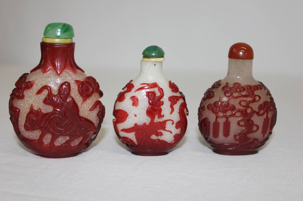 Three Antique Snuff Bottles (1 of 5)