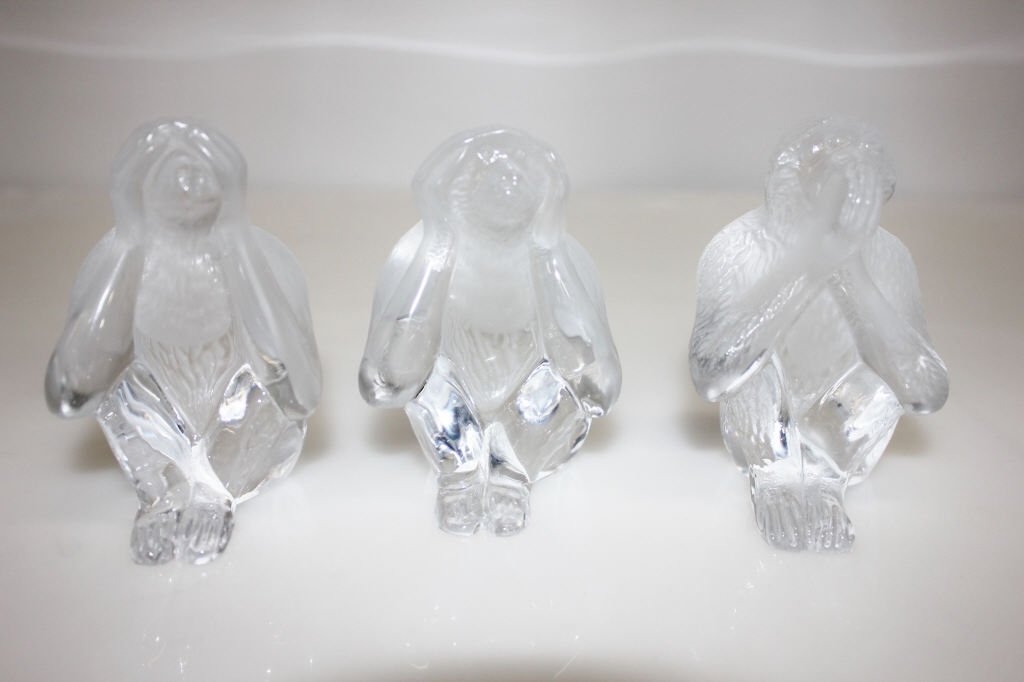 Set of Three Daum, France Crystal Monkeys: See no evil, hear no evil, speak no evil. All signed Daum, France. Excellent condition. No noted flaws. Maximum height: 3.5 inches.