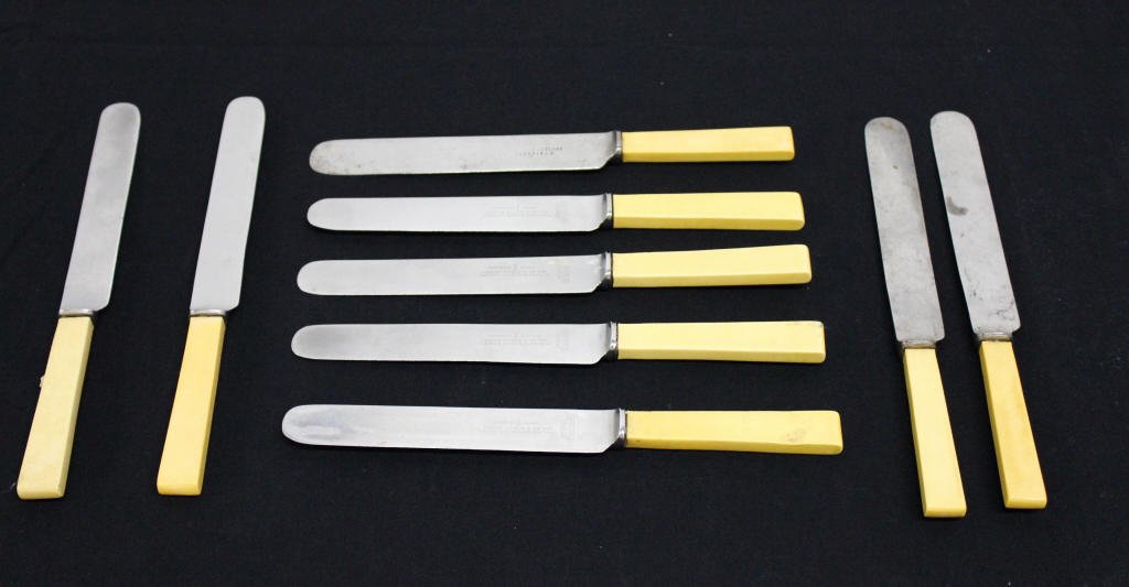 Vintage Superior Cutlery By Sheffield Knives: 9 Knives 9.50 Inches