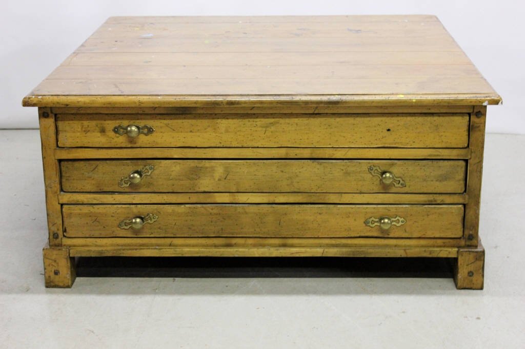 3-Drawer 'Map' Table (1 of 9)