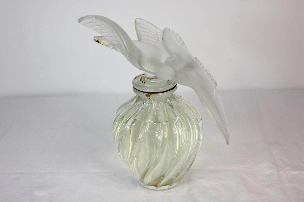 Lalique Nina Ricci Double Doves Factice Parfum 8" (1 of 4)