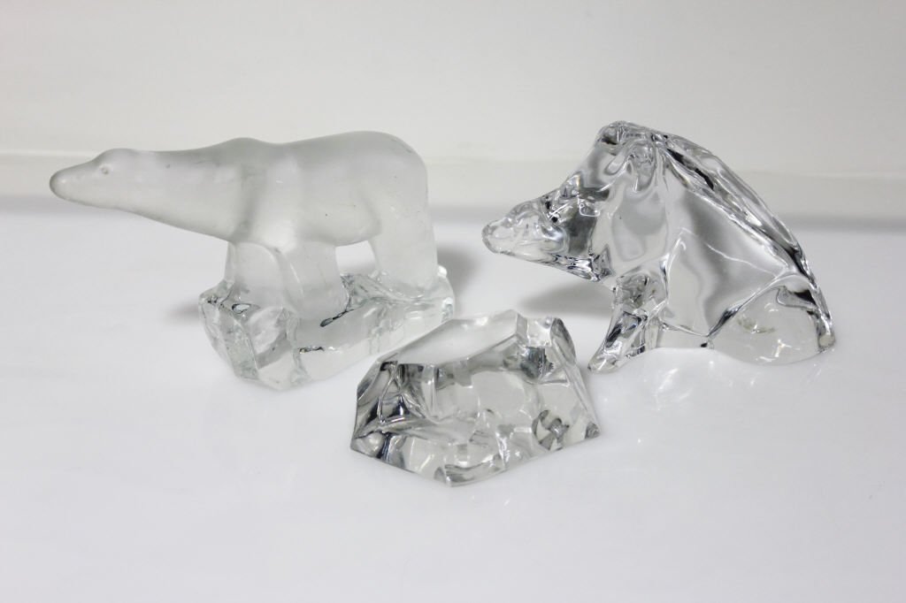 Baccarat Glass Boar, Glass Polar Bear and Iceberg: Iceberg & polar bear not Baccarat. Boar and iceberg in excellent condition. Polar bear very good. Boar height: 4 inches. Length: 7 inches. Polar Bear height: 4 inches. Length: 6 inches. Iceberg height