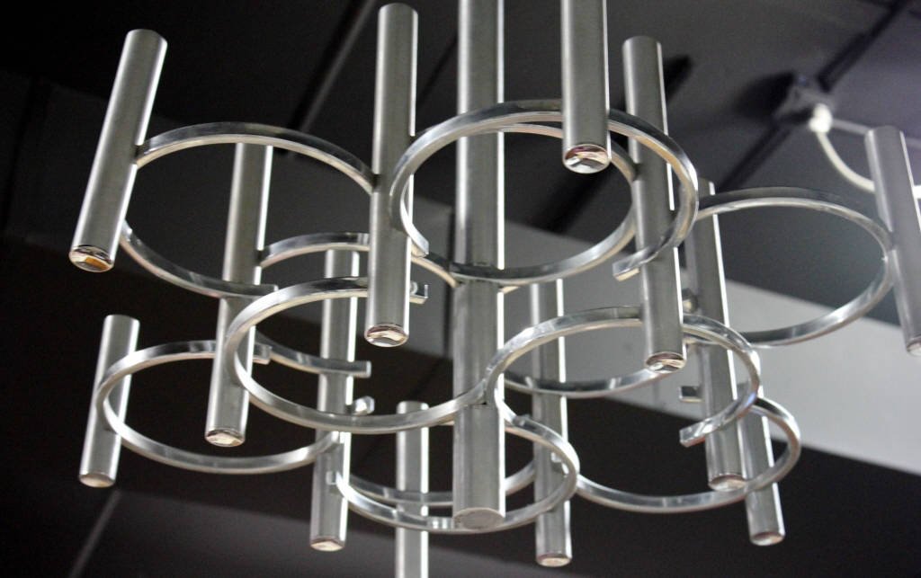 Mid-Modern Gaetano Sciolari 12 Arm Chandelier (1 of 6)