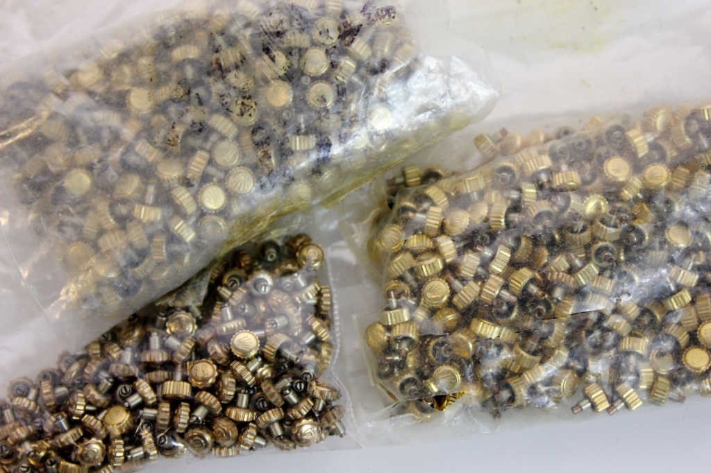 Lot of 14kt and 18kt Omega and Rolex Watch Crowns (1 of 3)