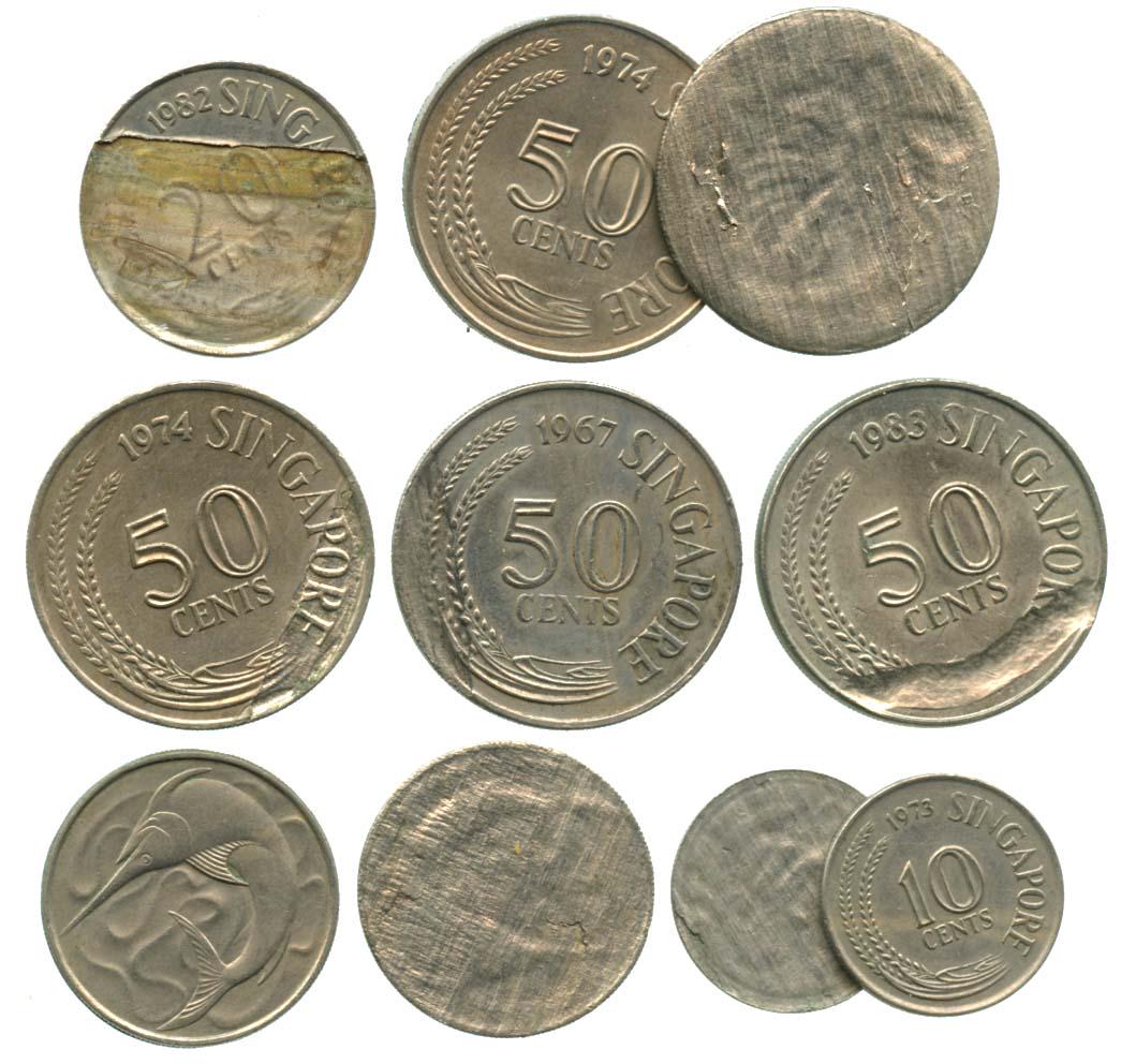 SINGAPORE Cu Ni 10 cents 1973 splited to two pieces (1 of 1)