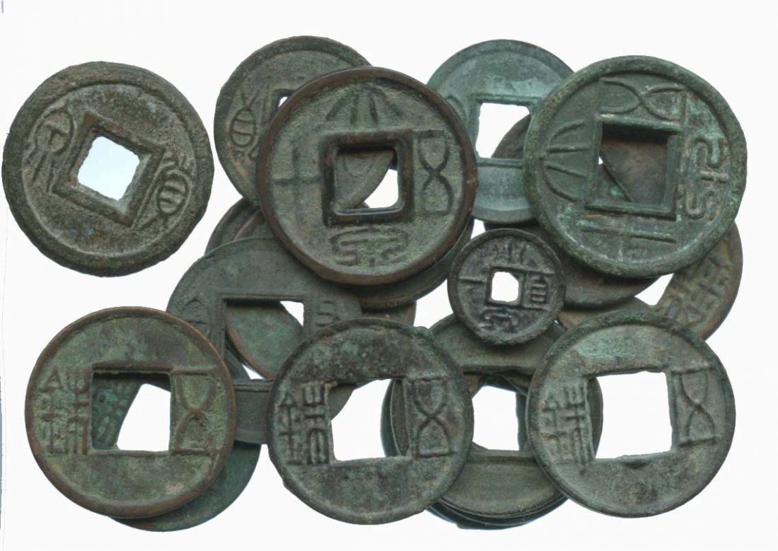 HAN DYNASTY coins (22pcs) (1 of 1)
