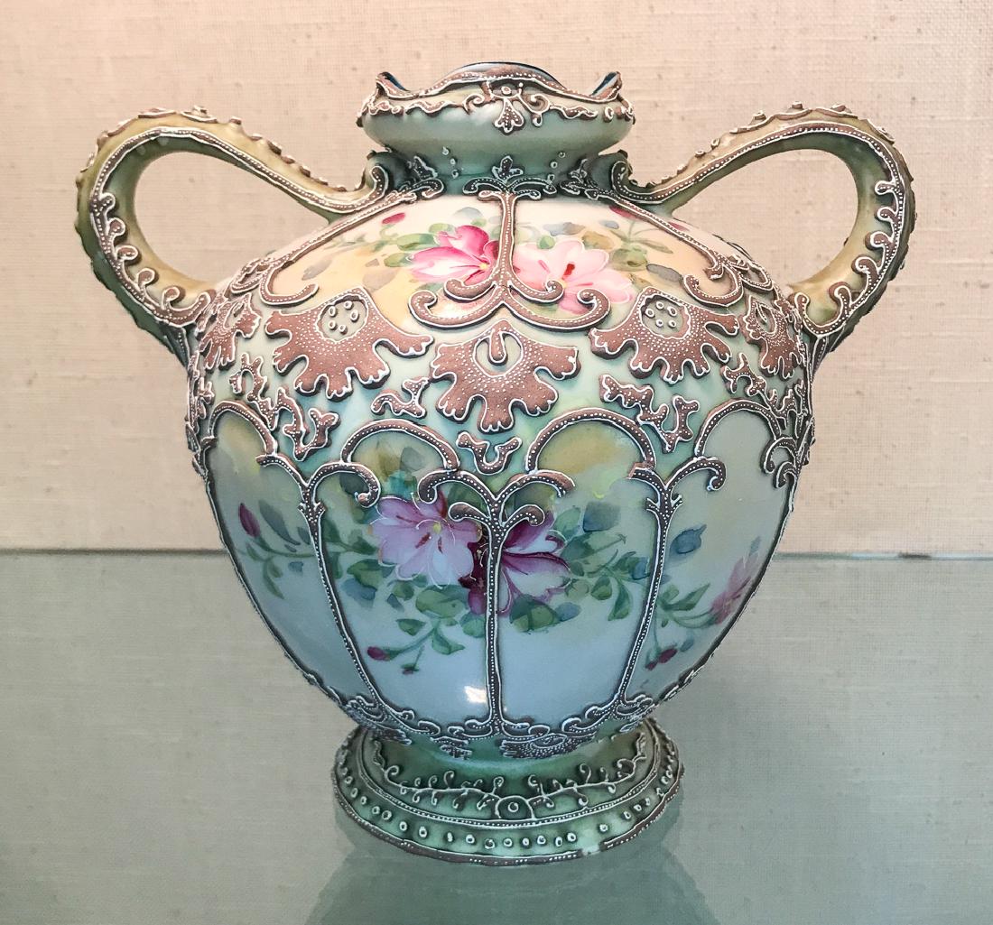 Nippon Moriage Vase (1 of 1)