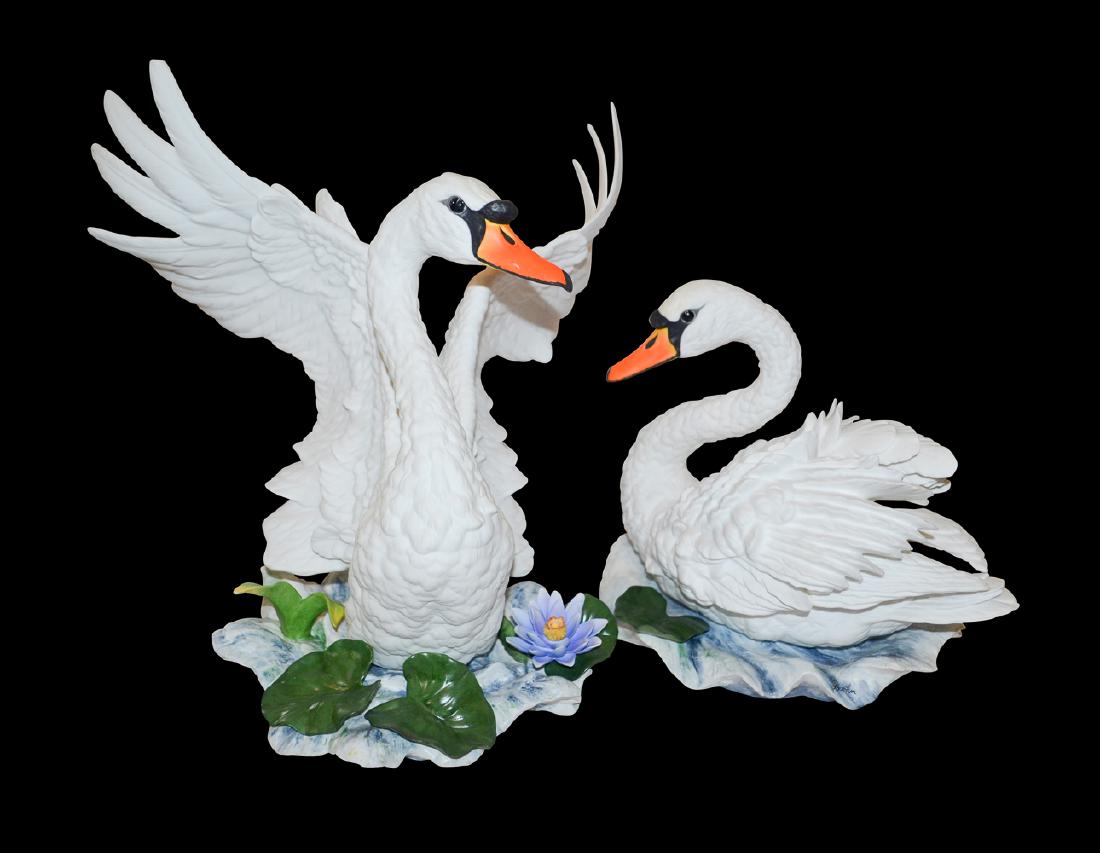 Boehm Porcelain "mute Swans" (1 of 6)