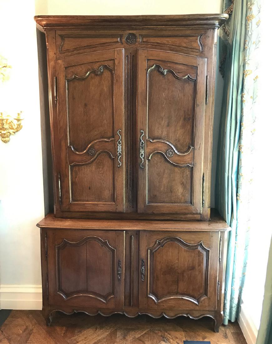 18th C. French Oak Buffet De Corp (1 of 4)