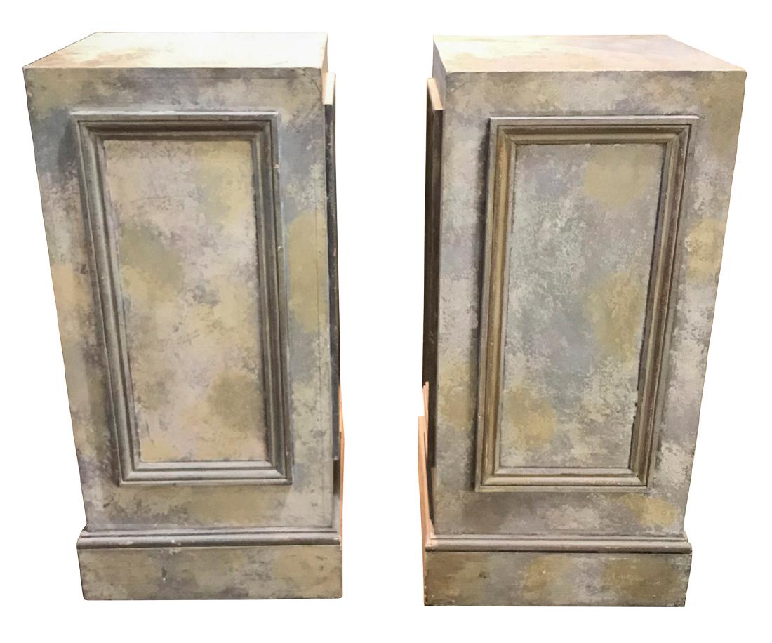 Pair Of Large Painted Wood Columns (1 of 4)