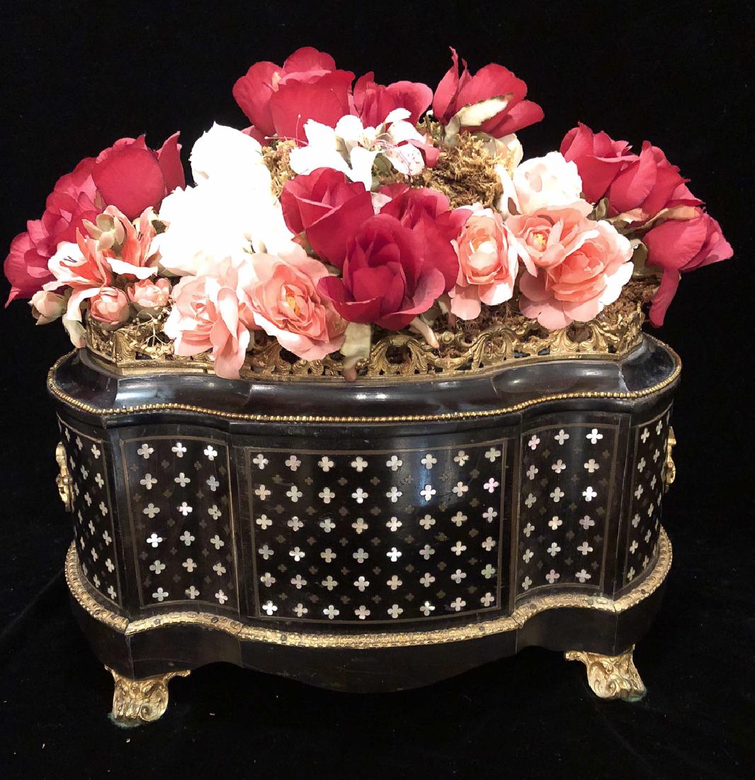 Antique Napoleonic Cachepot. (1 of 2)