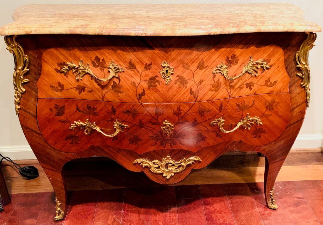 19th Century French Marquetry Commode. (1 of 3)