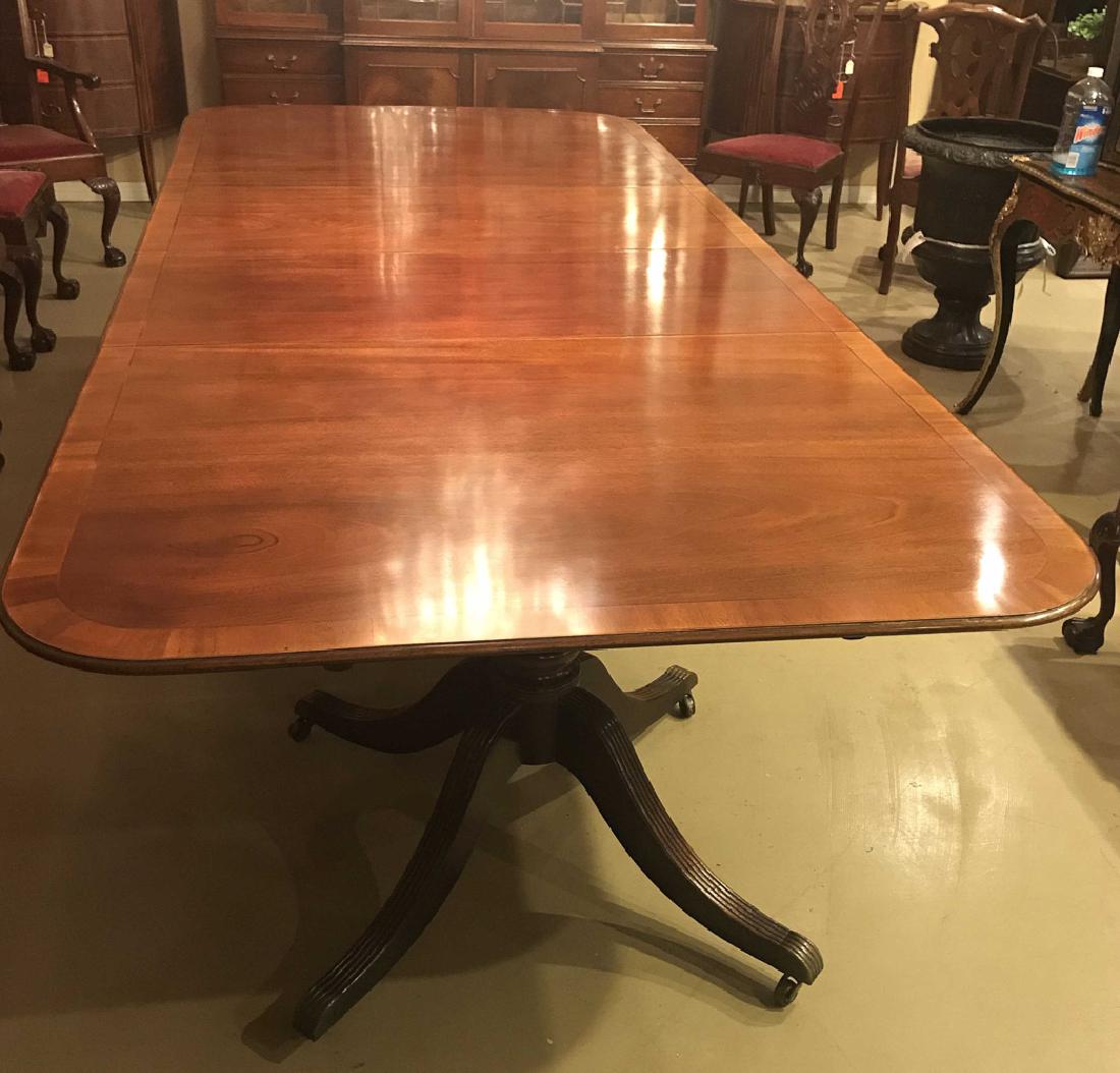 English Mahogany Dining Table. (1 of 3)