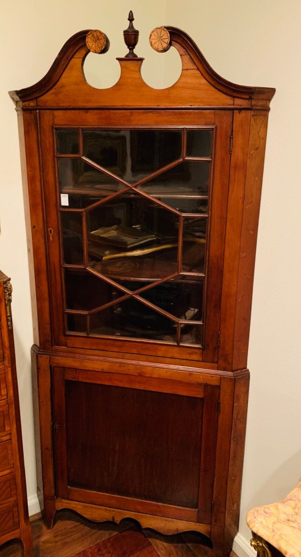 Early American Cherry Corner Cabinet. (1 of 6)