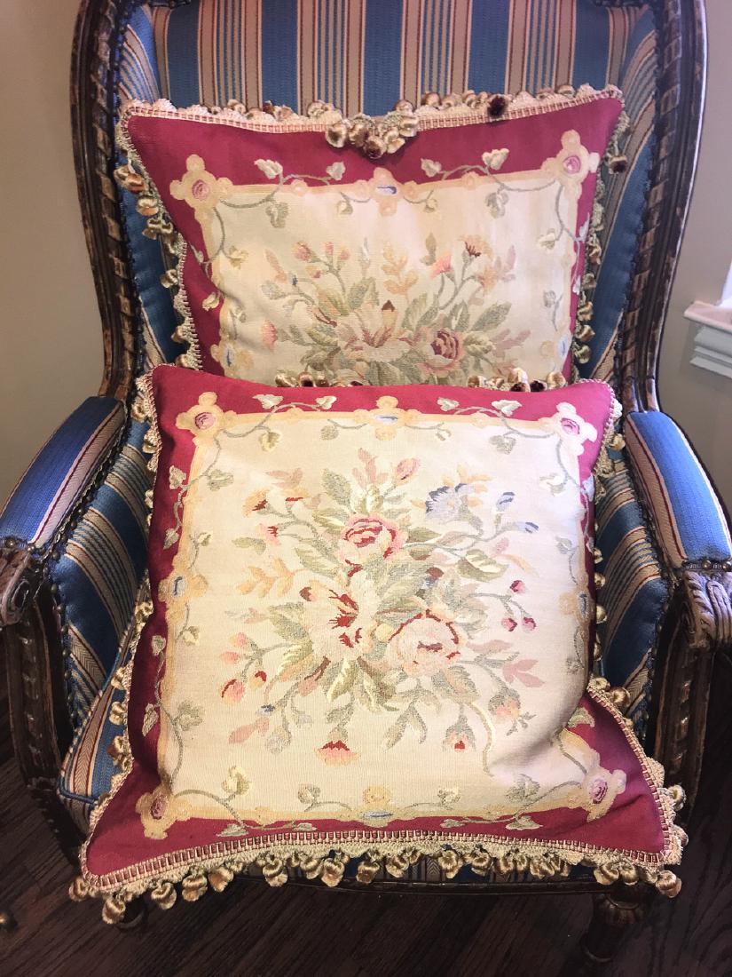 2 Antique French Aubusson Pillows. (1 of 2)