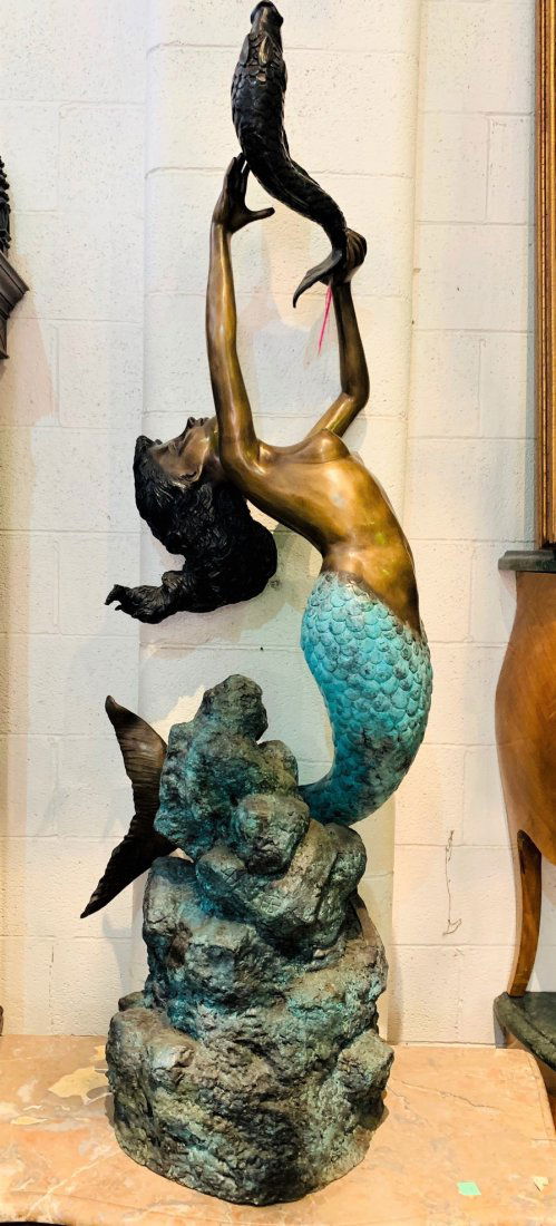 Large Bronze Mermaid & Fish Fountain. (1 of 4)