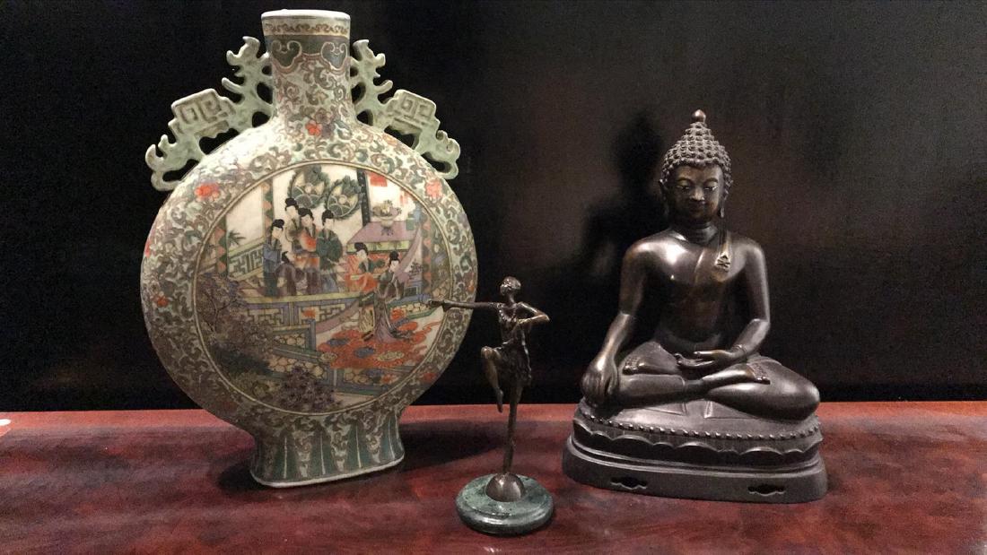 Lot Of Three Decorative Items. (1 of 5)