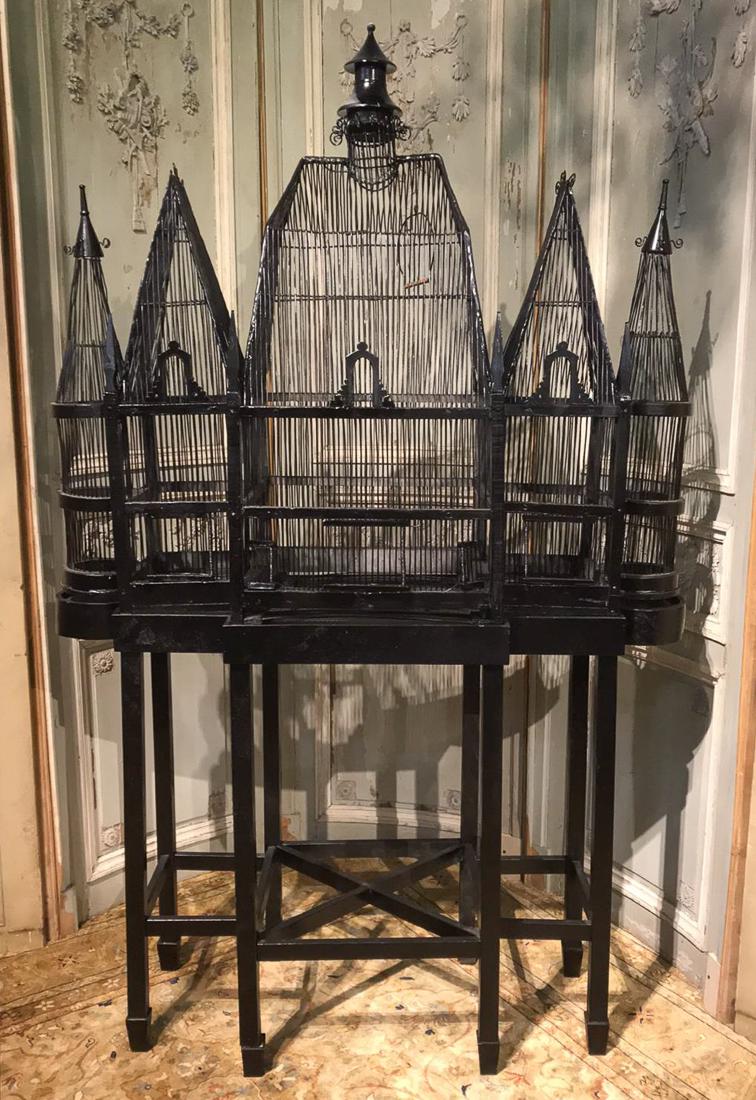 French Chateau Birdcage. (1 of 5)