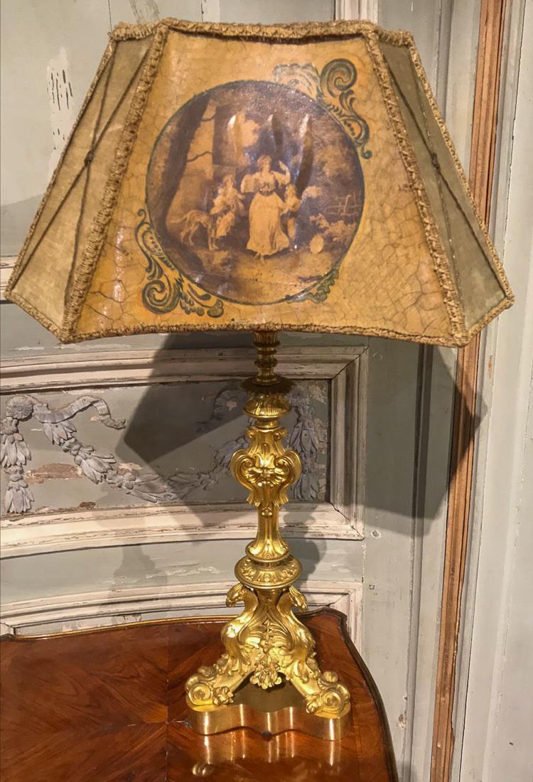 Antique French Bronze Lamp. (1 of 4)
