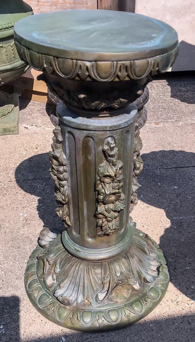 Verde garden pedestal (1 of 3)