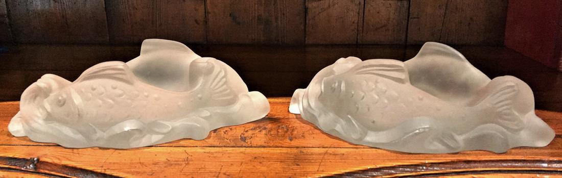 Pair Of R. Lalique style Crystal Fish Trays. (1 of 4)