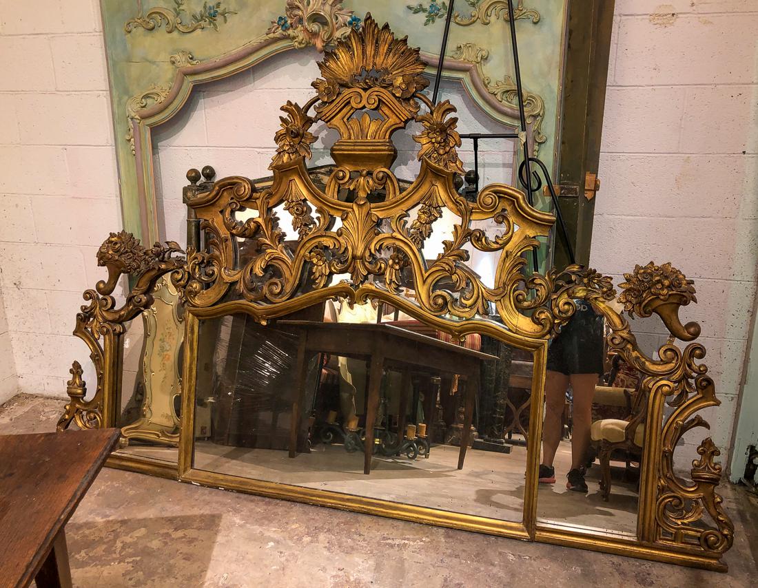 Large Italian Mirror. (1 of 2)