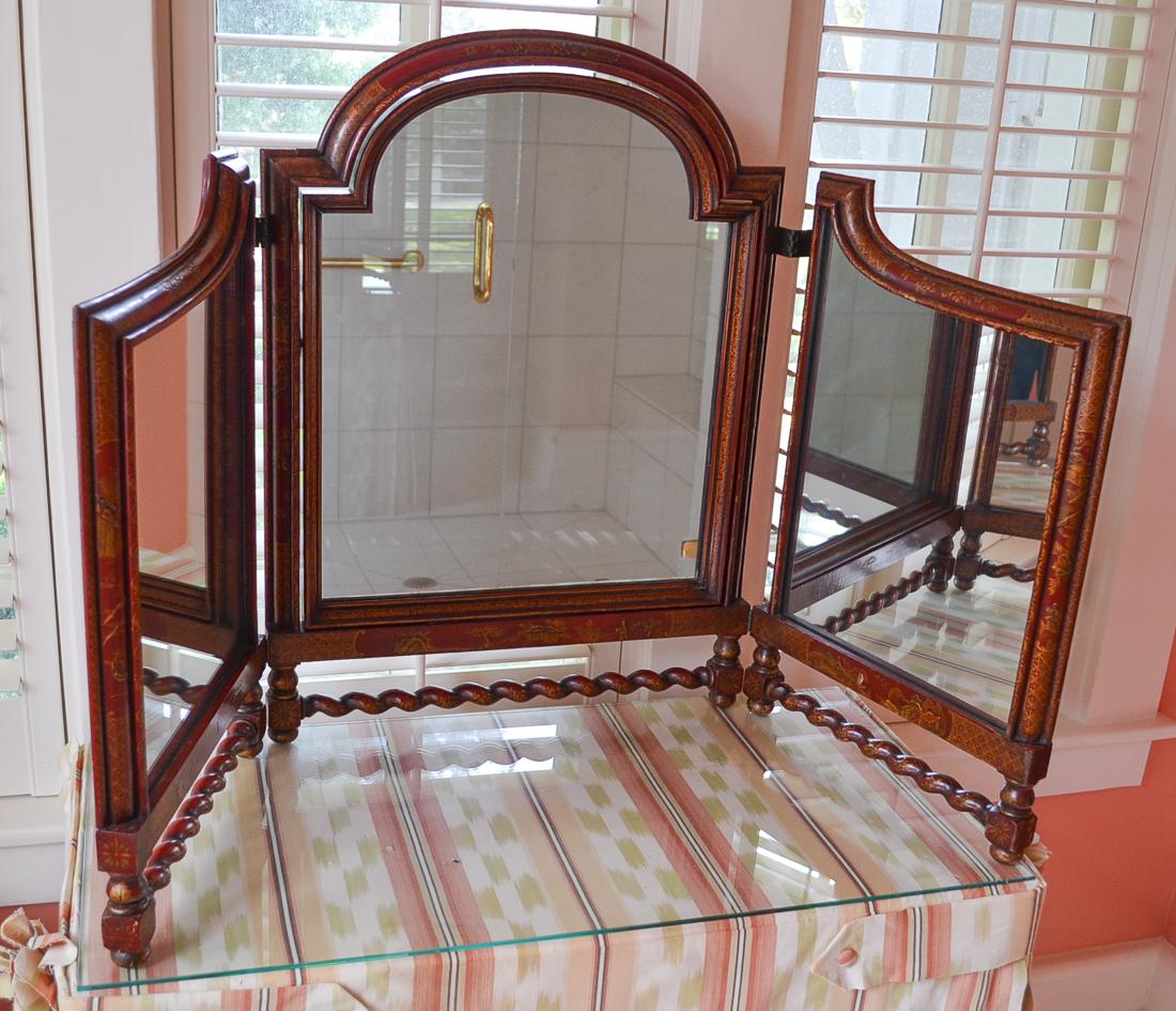 Red Chinoiserie Dressing Mirror. (1 of 7)