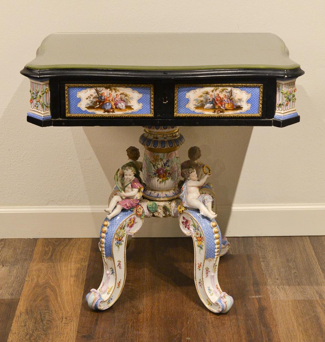 Meissen Porcelain Dressing Table, C.1880. (1 of 15)