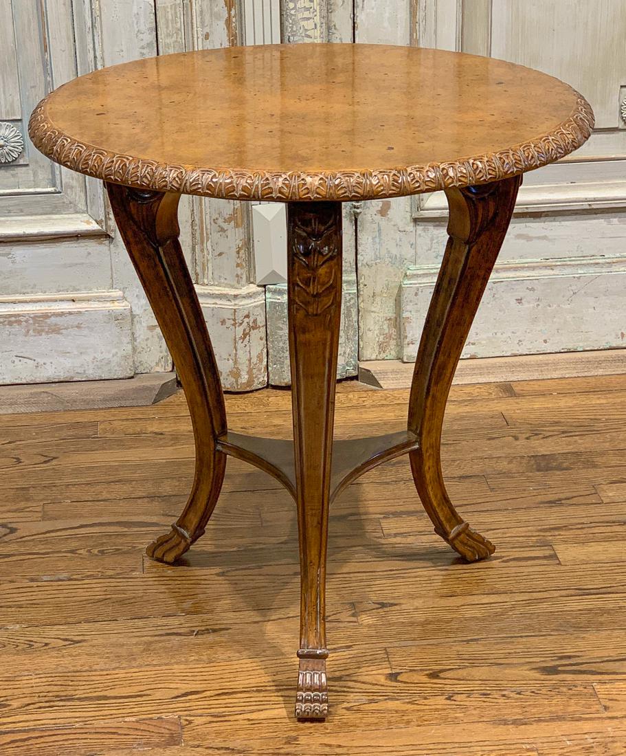 Antique Maple Side Table. (1 of 5)