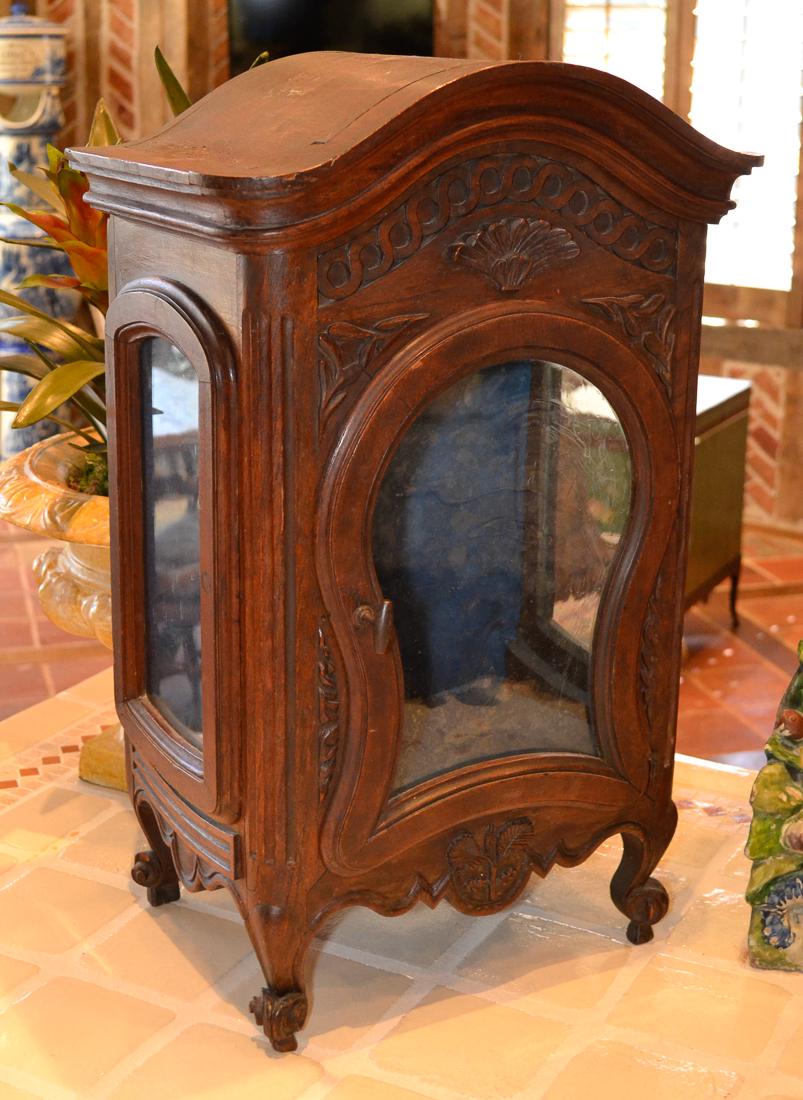 Small French Vitrine Cabinet. (1 of 3)
