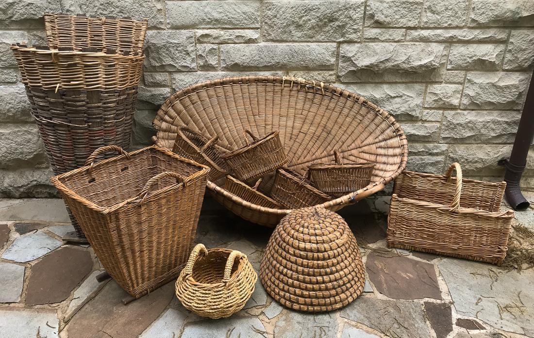 11 French Baskets. (1 of 7)