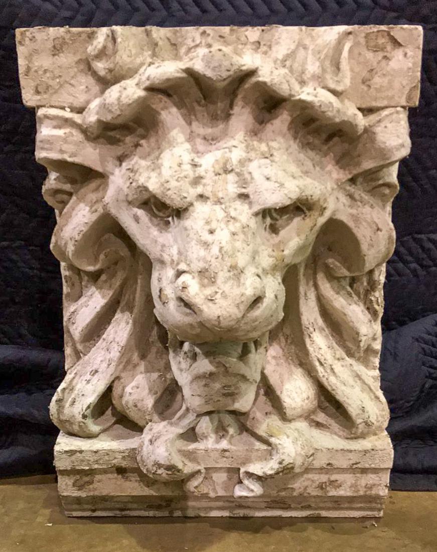 Plaster Lion Garden Element. (1 of 3)
